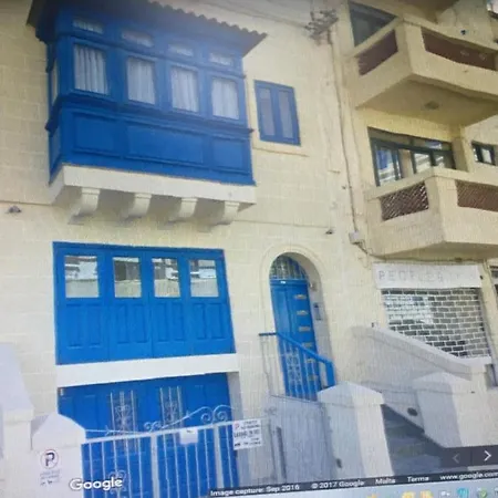 Apartment Modern In The Heart Of Steps From The Seafront Sliema