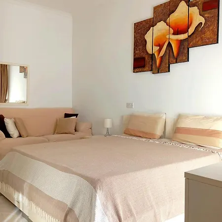 Apartment Modern In The Heart Of Steps From The Seafront