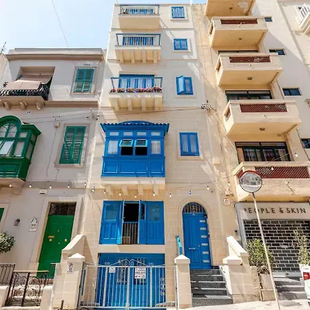 Modern In The Heart Of Steps From The Seafront Апартаменты